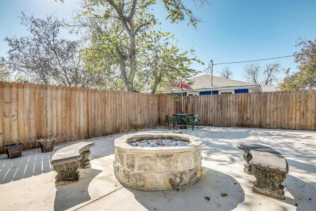 Cozy Haus Relaxing 'Home Base' Wifi Location Close To Town And Rivers, Schlitterbahn, Gruene Нью-Браунфелс Екстер'єр фото